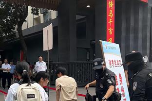 雄鹿主帅：让米德尔顿休息比较明智 每场会评估他的身体情况